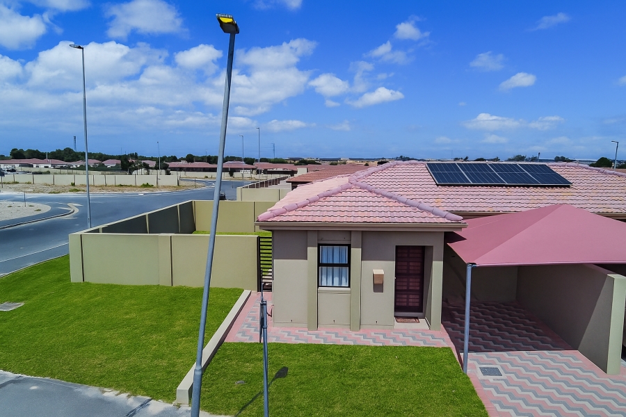 To Let 3 Bedroom Property for Rent in Stellendale Western Cape